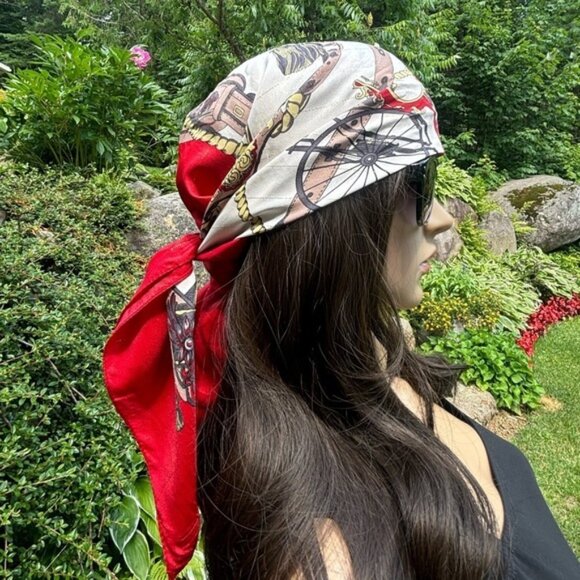 Vintage Brougham carriage scarf - Picture 6 of 12